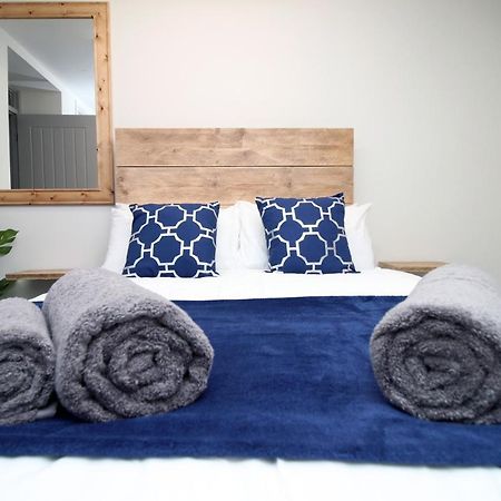 Sleeps 6, Smart Tv'S, Parking Swansea & Morriston Hospital Lägenhet Exteriör bild