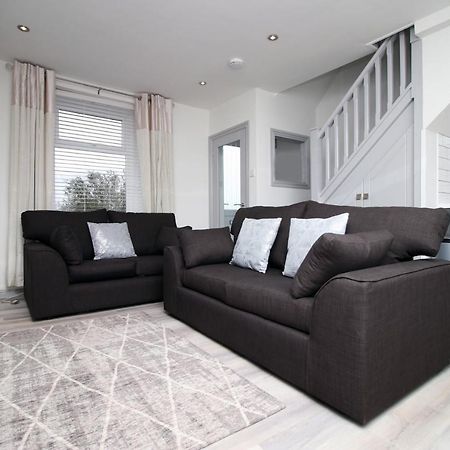 Sleeps 6, Smart Tv'S, Parking Swansea & Morriston Hospital Lägenhet Exteriör bild
