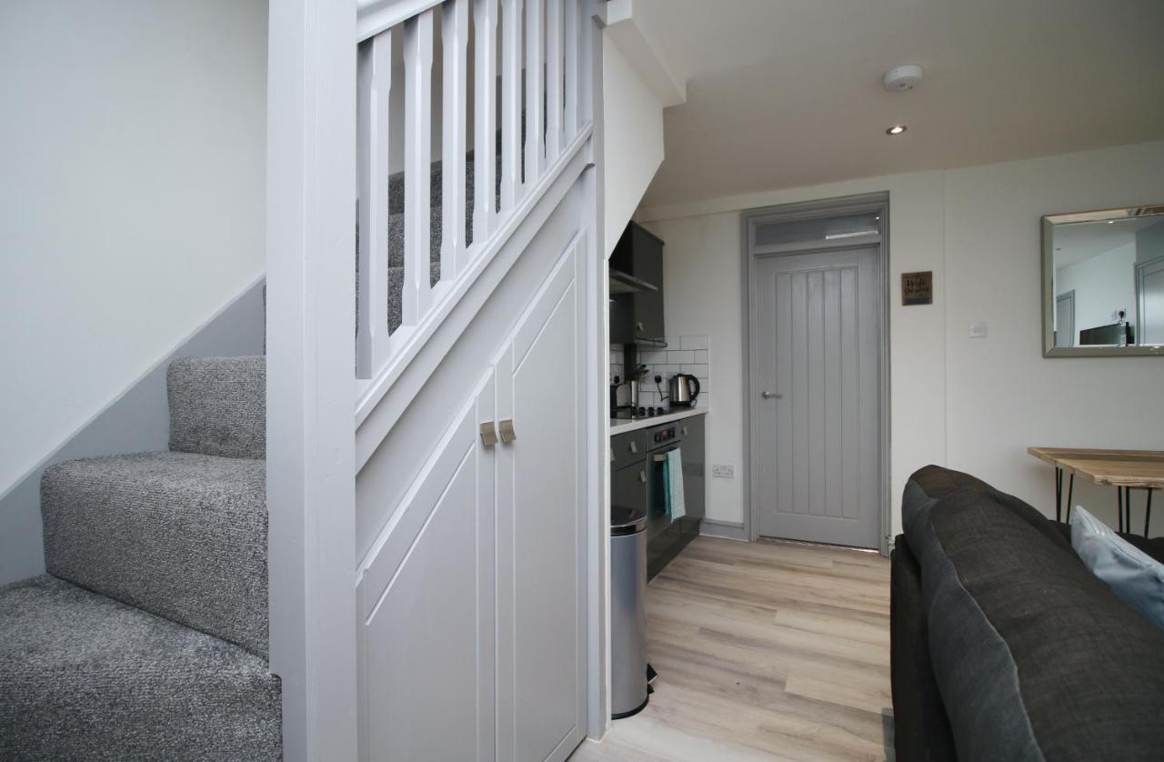 Sleeps 6, Smart Tv'S, Parking Swansea & Morriston Hospital Lägenhet Exteriör bild