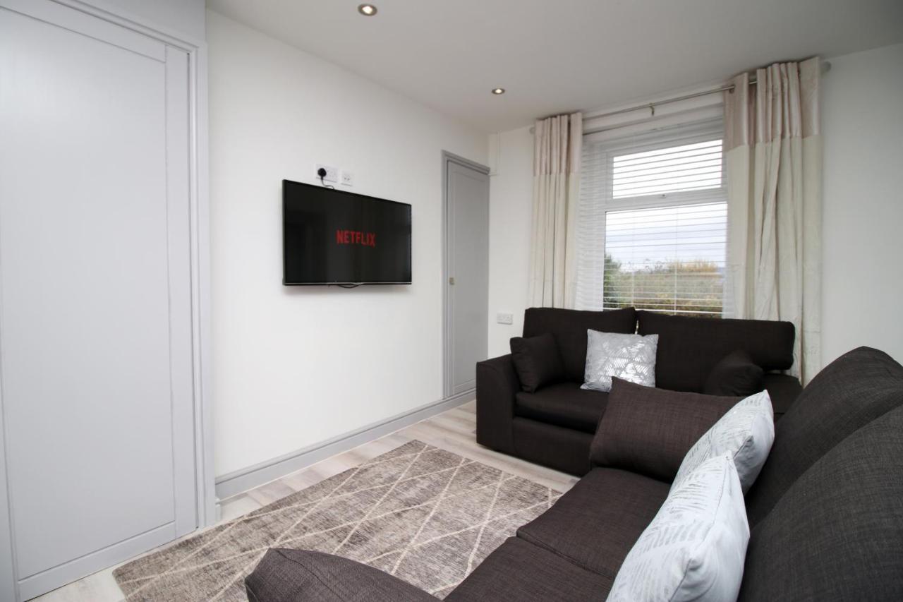 Sleeps 6, Smart Tv'S, Parking Swansea & Morriston Hospital Lägenhet Exteriör bild